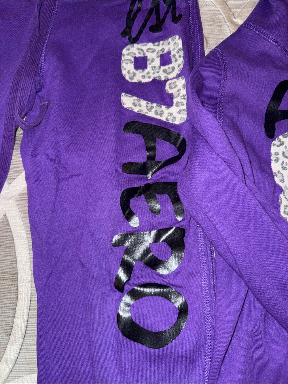 Aeropostale Purple Hoodie and Jogger Set with Leopard '87' Graphic - Picture 7 of 7